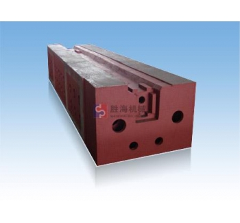 数控龙门铣横粱